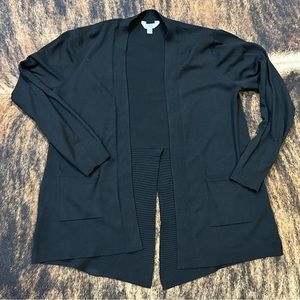 Time and Tru size Large black front open cardigan with pockets and split back